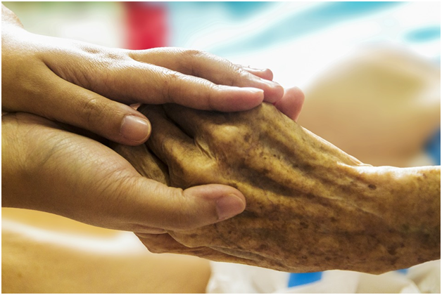 A Guide for Caregivers & Families on Using Hospice Care Services